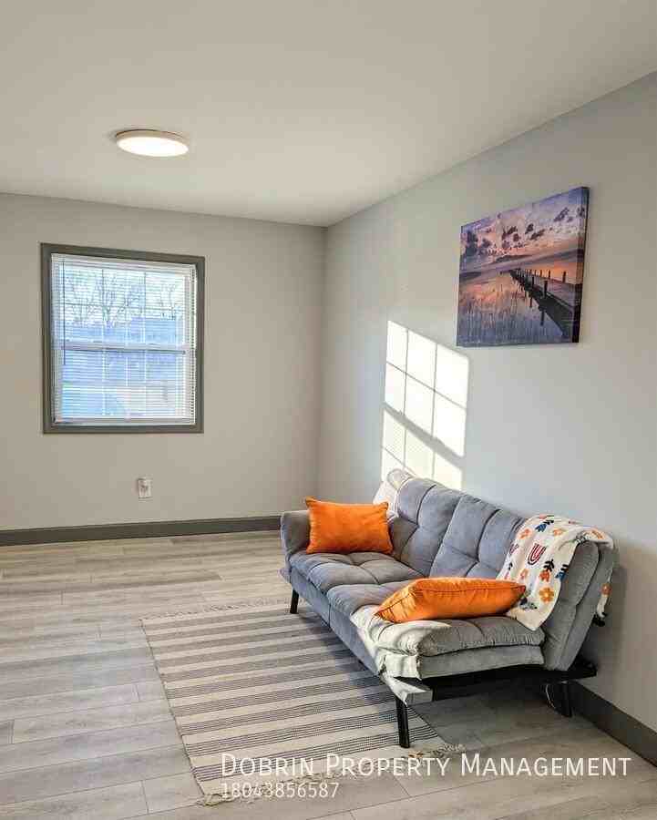 1707 Colorado Ave #E - Photo 3 of 35