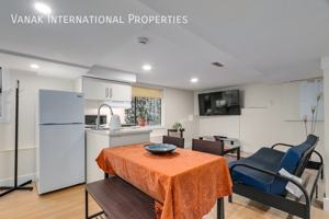 featured image of 2385 Bridgman Ave