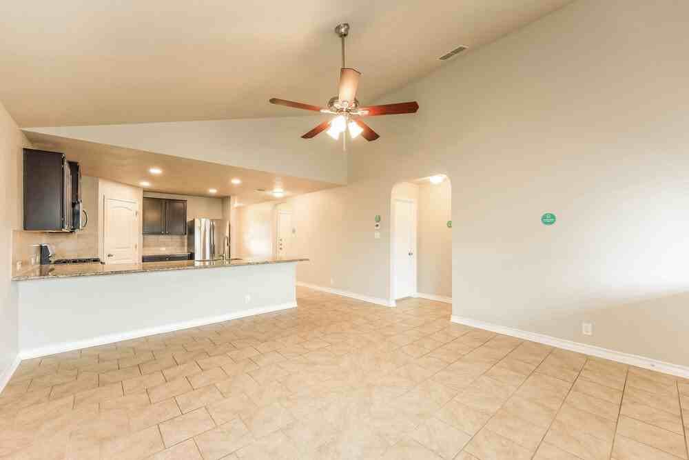 14067 Cremello Fls - Photo 6 of 17
