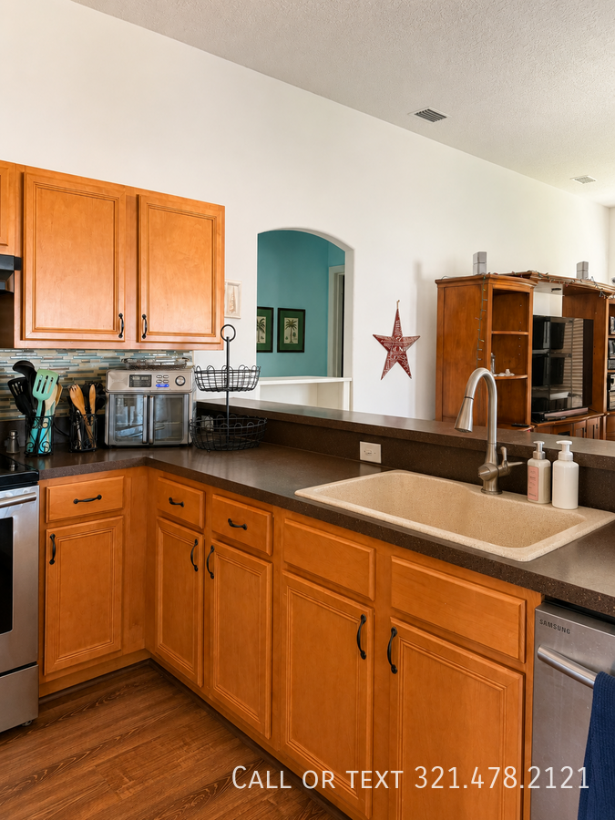439 Hamy St Sw #2 - Photo 4 of 7
