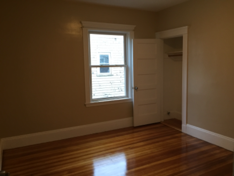 25 Wainwright St #3 - Photo 3 of 9