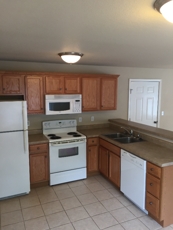 121 Evanlee Ct #A - Photo 2 of 3