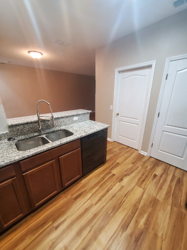 12334 Water Tupelo Rd - Photo 7 of 33