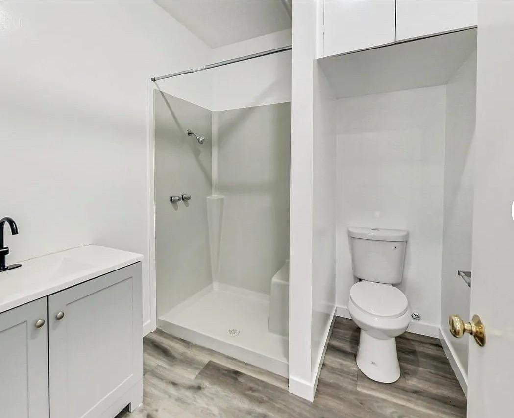 2889 Ford St #10 - Photo 6 of 10
