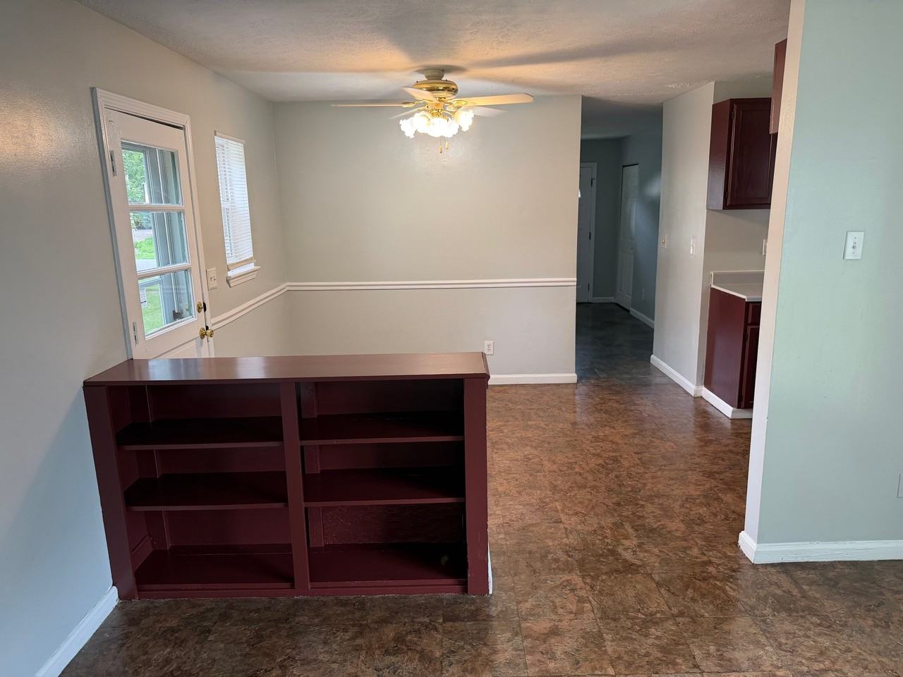 11711 Wiltonwood Ct - Photo 4 of 7