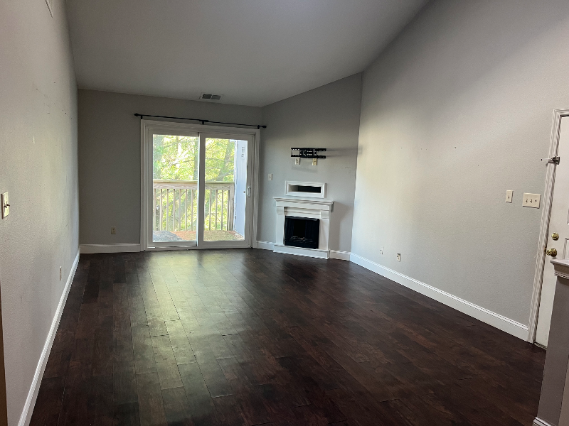 1107 Tristram Cir - Photo 3 of 15
