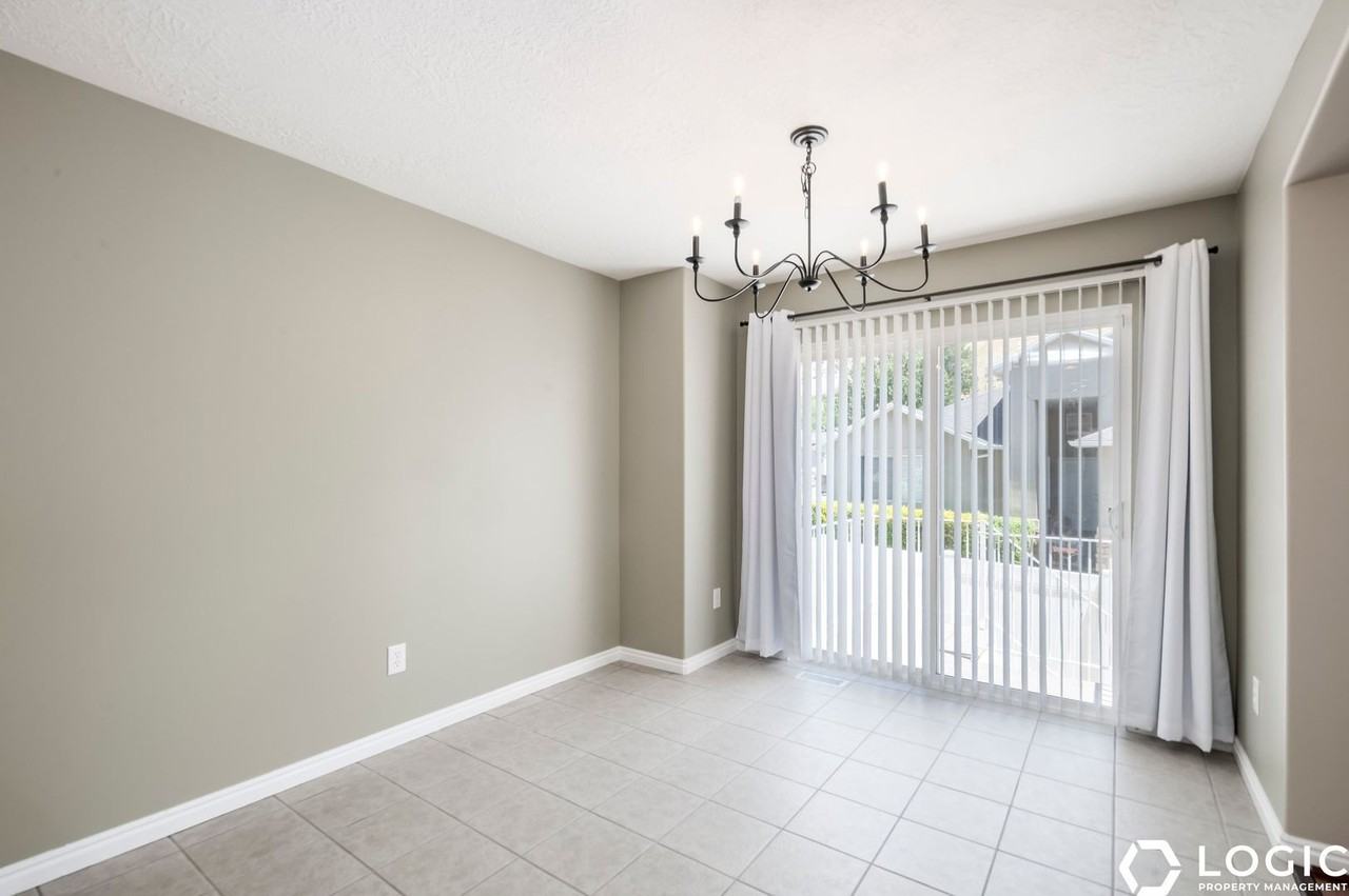 1315 S 1410 E - Photo 7 of 17