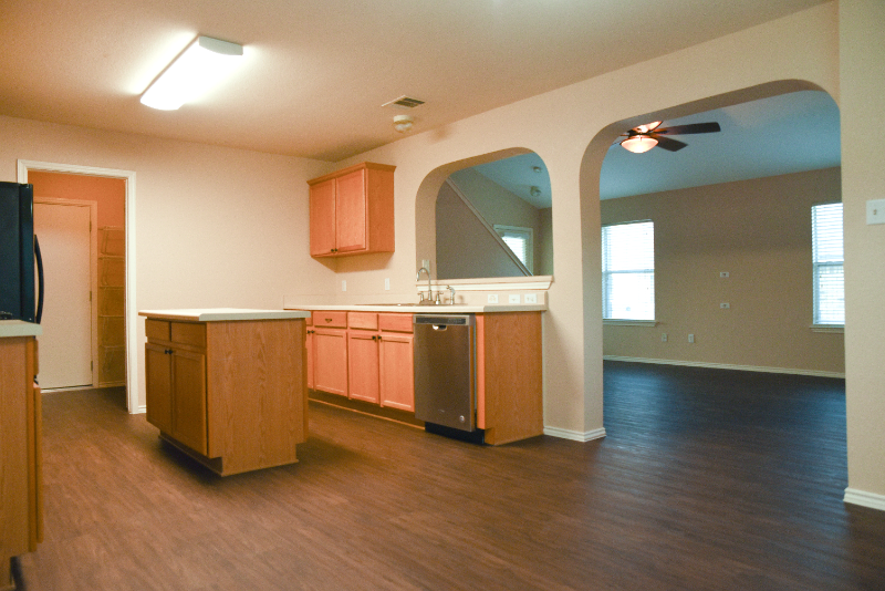 308 Lava Bed Dr - Photo 6 of 23