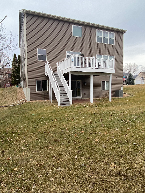 7586 Inland Ln N - Photo 4 of 29