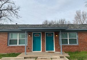 815 E Lindsey St - Photo 1 of 1