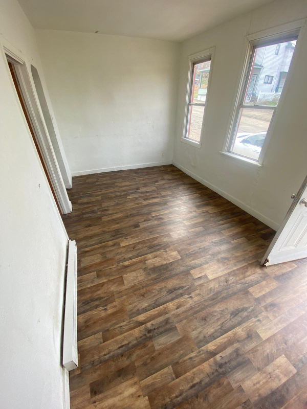 1101 Evans Ave #A - Photo 7 of 8