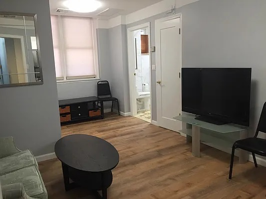 30-44 29th St - Photo 5 of 9