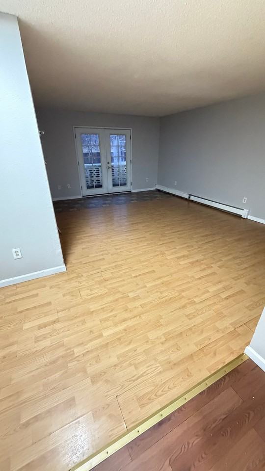 639 10th Ave #3 - Photo 6 of 7