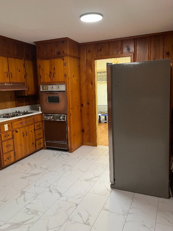 82 Manley St - Photo 7 of 9