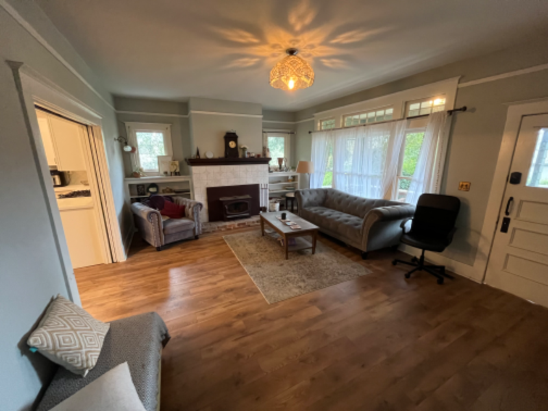 4059 Ridge St - Photo 7 of 19