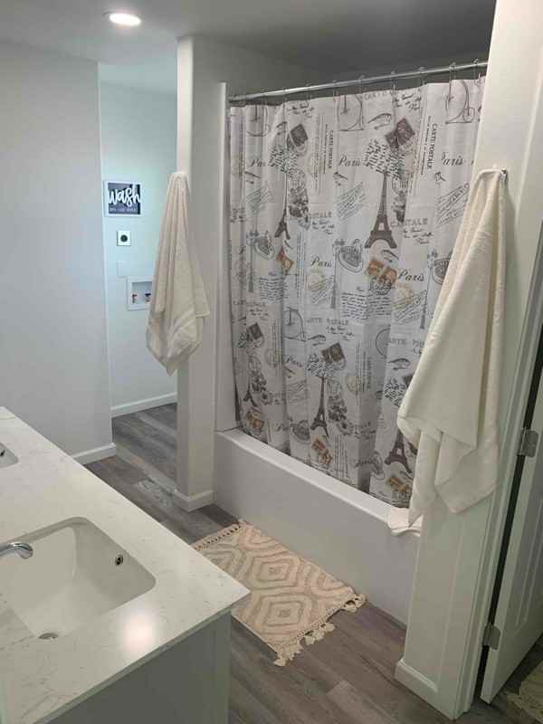 811 N Harrison Ave - Photo 5 of 6