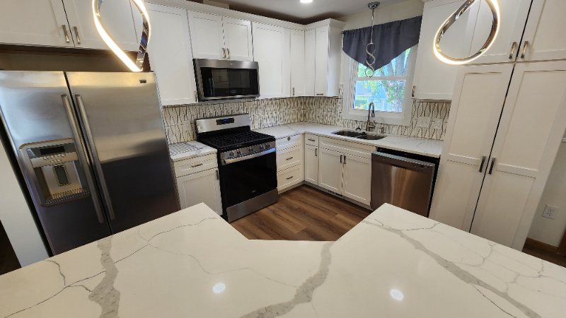 1709 8 1/2 Ave Se - Photo 4 of 20