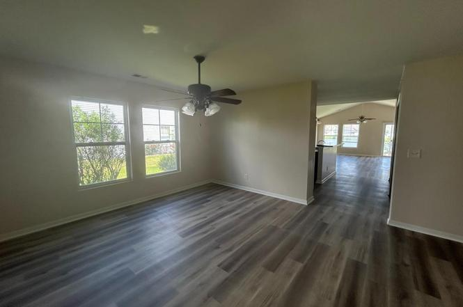 447 Palm Frond Dr - Photo 6 of 20