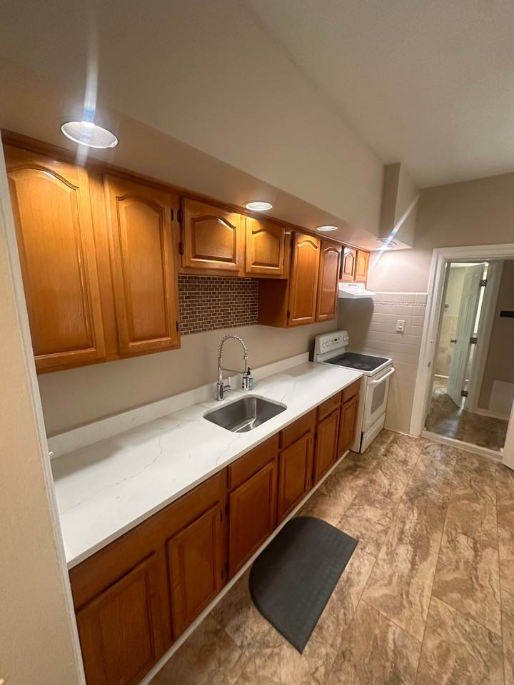 5402 Lebanon Ave #1 - Photo 5 of 10