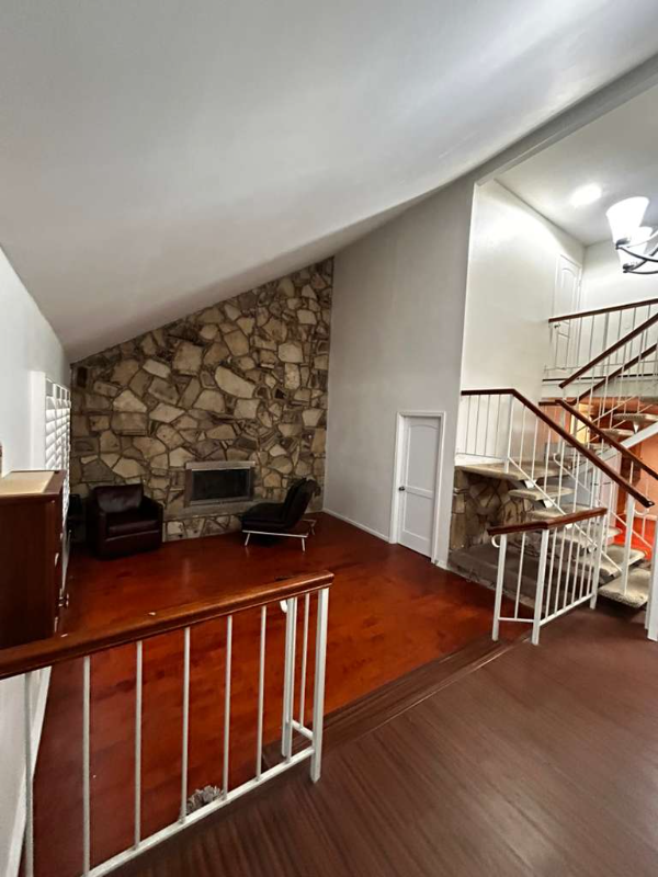 23003 Moneta Ave #WITH - Photo 4 of 8