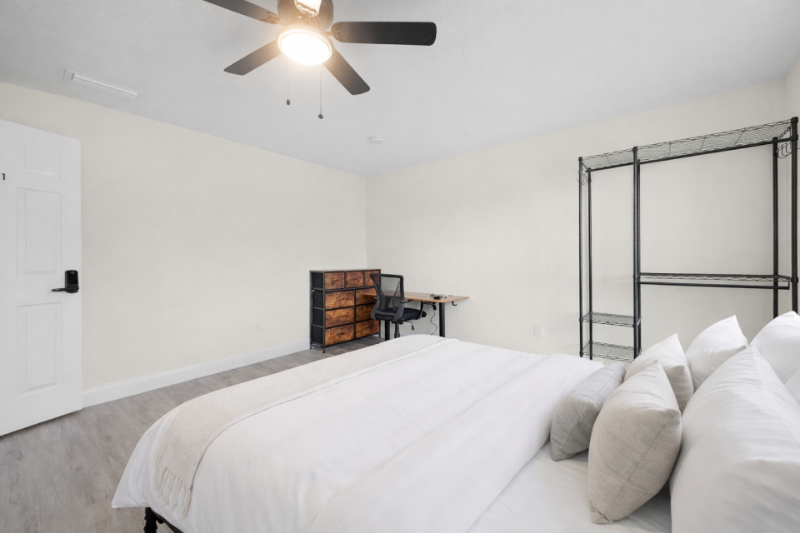 2225 Aldridge Ave #1 - Photo 2 of 9