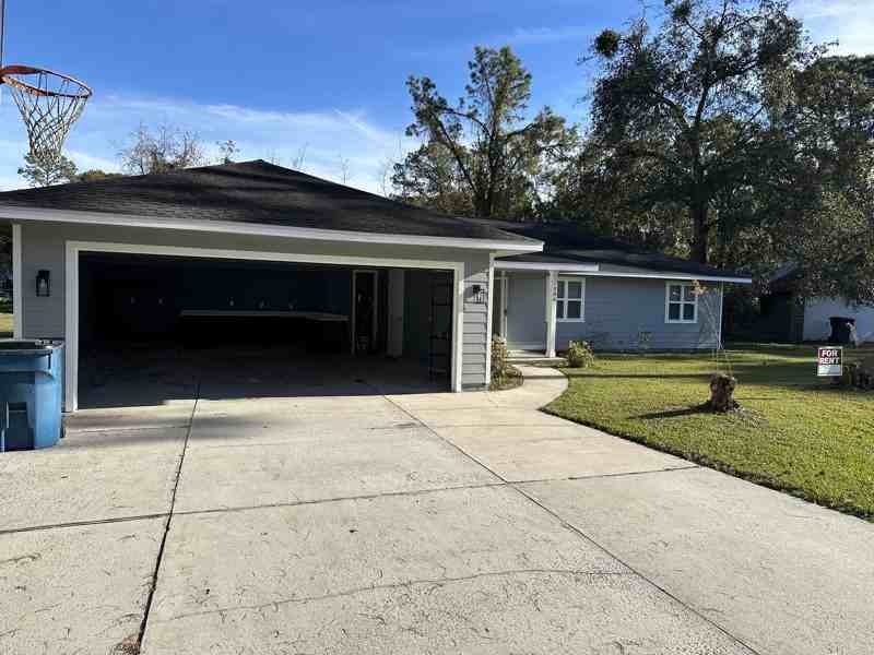 306 Fawn Cir - Photo 2 of 13