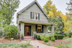 featured image of 2105 S Fillmore St