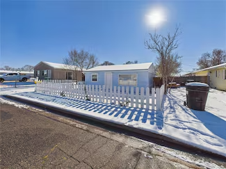 2816 E 14th St ##Co - Photo 2 of 20