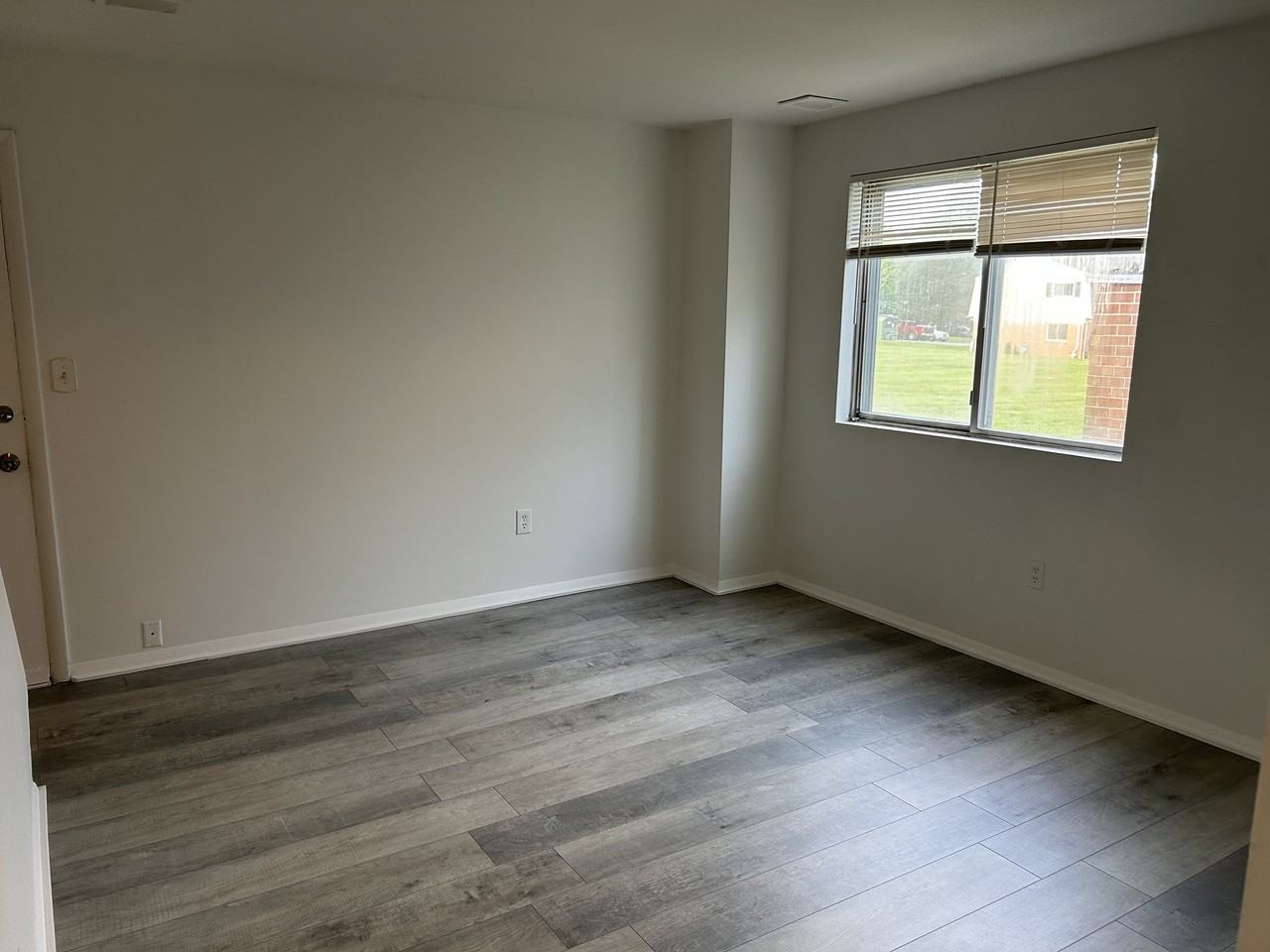 218 Aster Ln - Photo 5 of 23