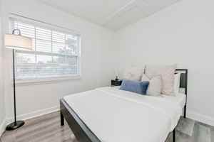 featured image of 918 Murdock Blvd