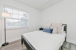 918 Murdock Blvd - Photo 1 of 1