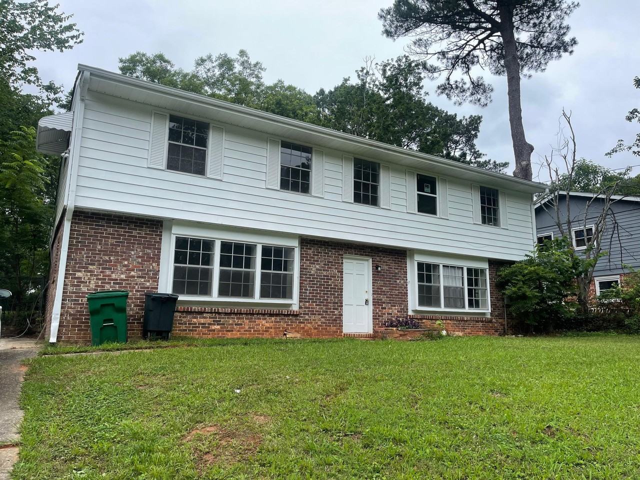3642 Marlborough Dr - Photo 2 of 16