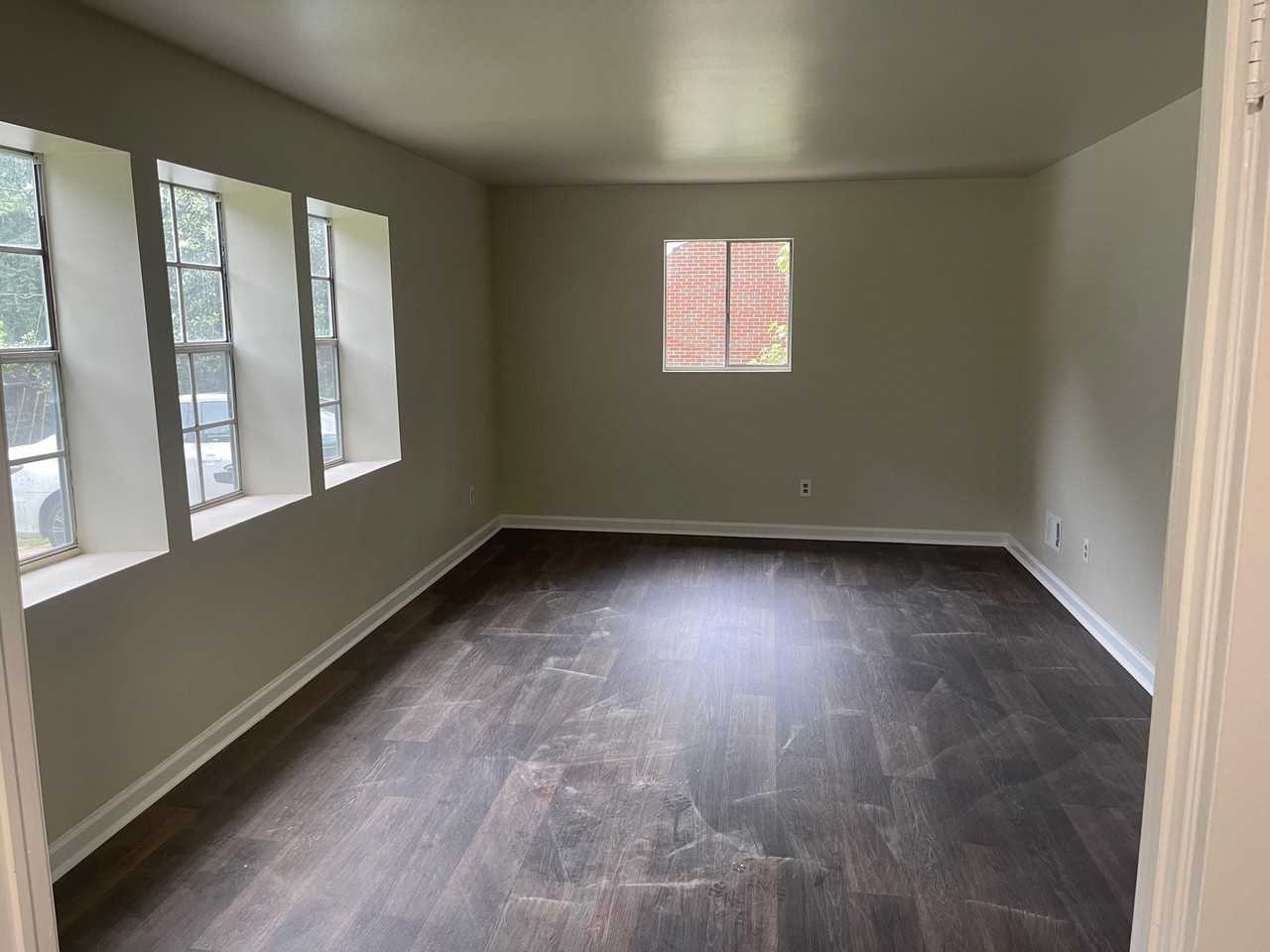 3642 Marlborough Dr - Photo 4 of 16