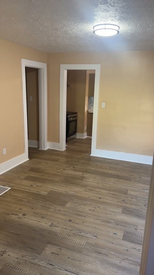 2151 Philadelphia Dr - Photo 3 of 17