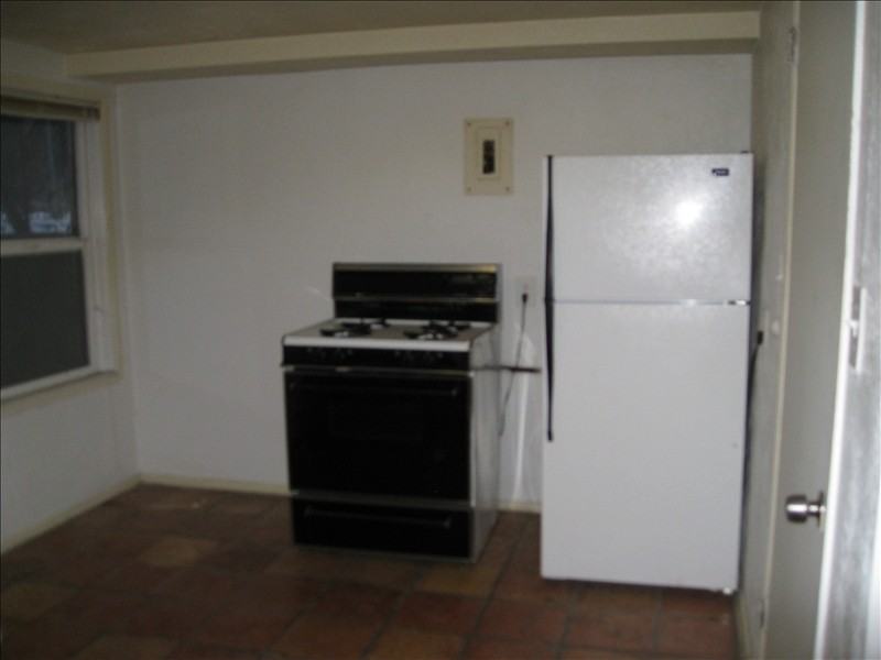 327 Sw #1 - Photo 3 of 10