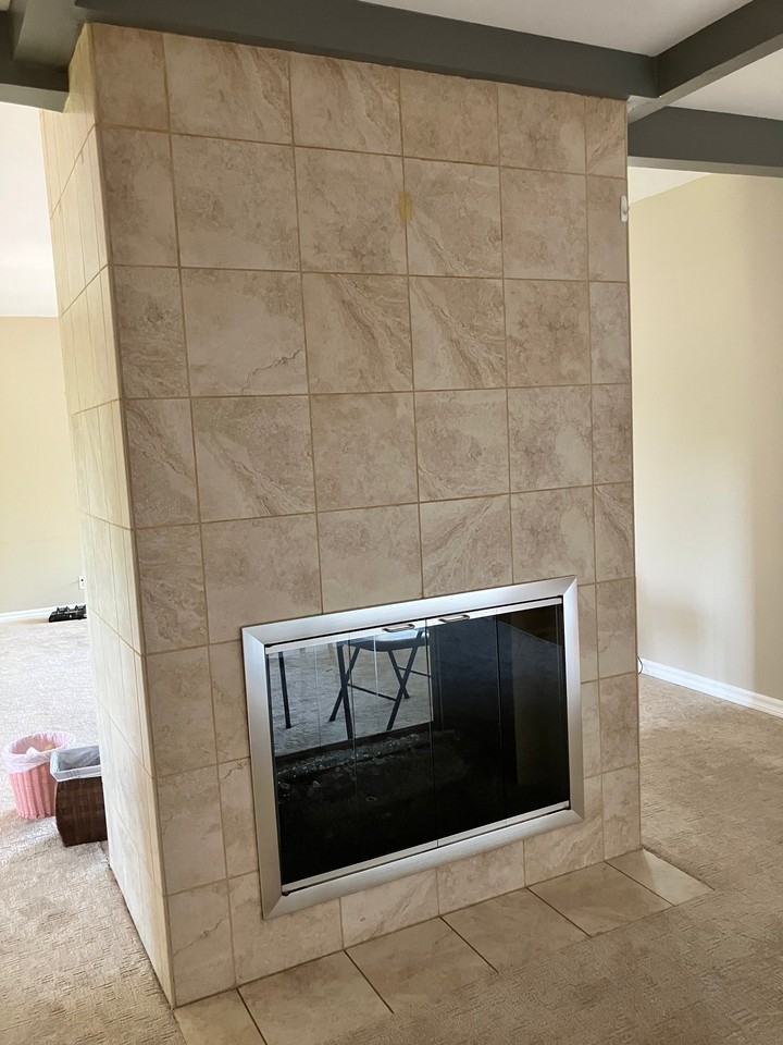 1401 N Euclid St - Photo 5 of 11
