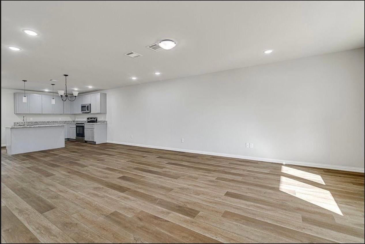 333 N Field St #A - Photo 3 of 14