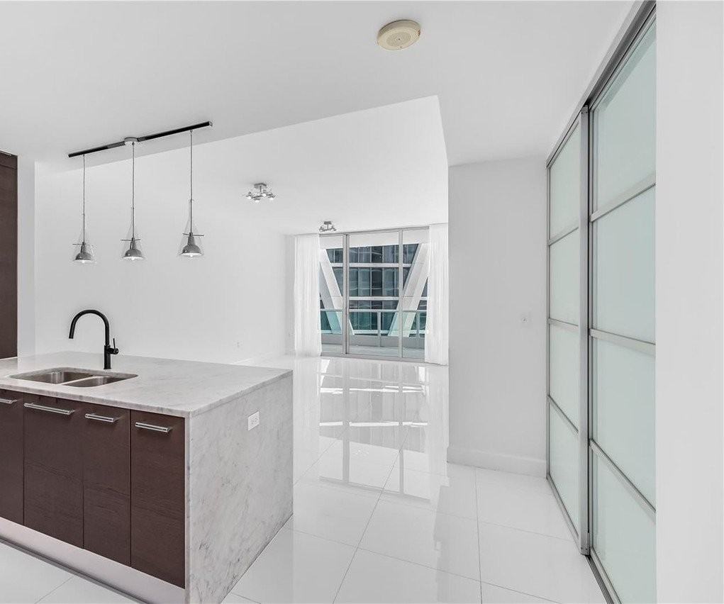 900 Biscayne Blvd #4210 - Photo 2 of 20