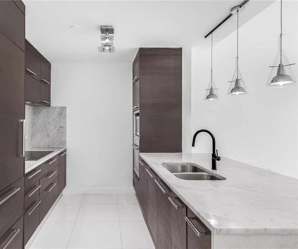 900 Biscayne Blvd #4210 - Photo 4 of 20