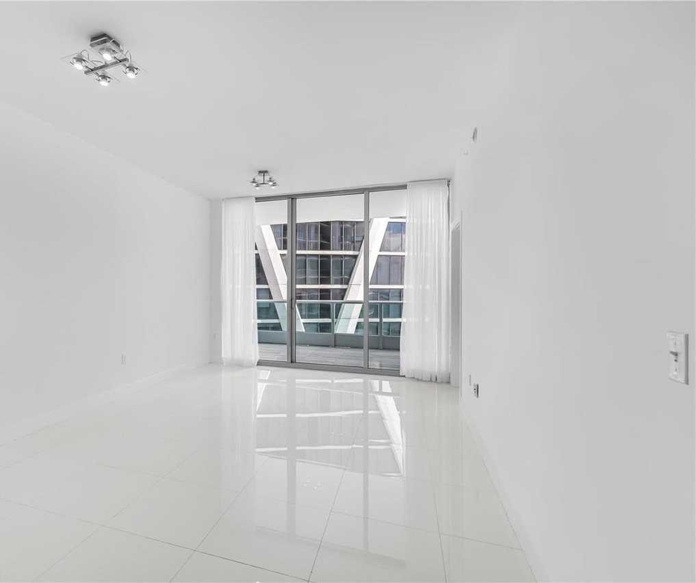900 Biscayne Blvd #4210 - Photo 7 of 20