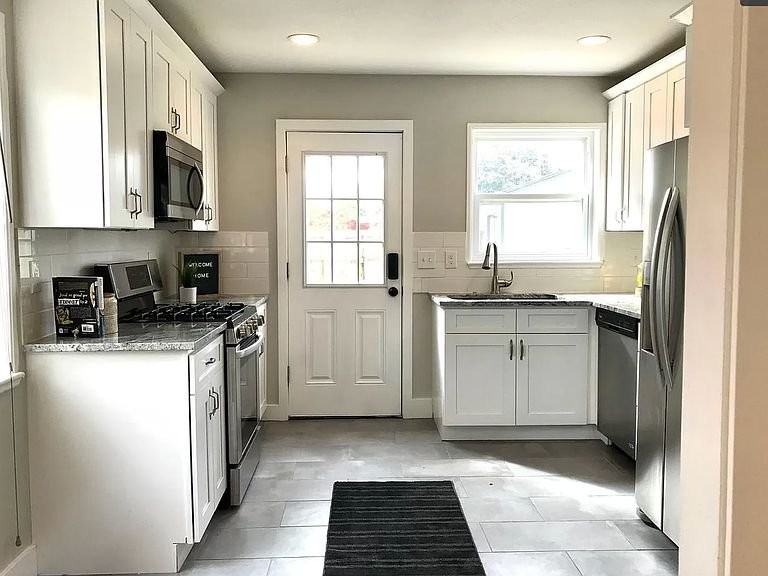 3505 Krameria St - Photo 4 of 15