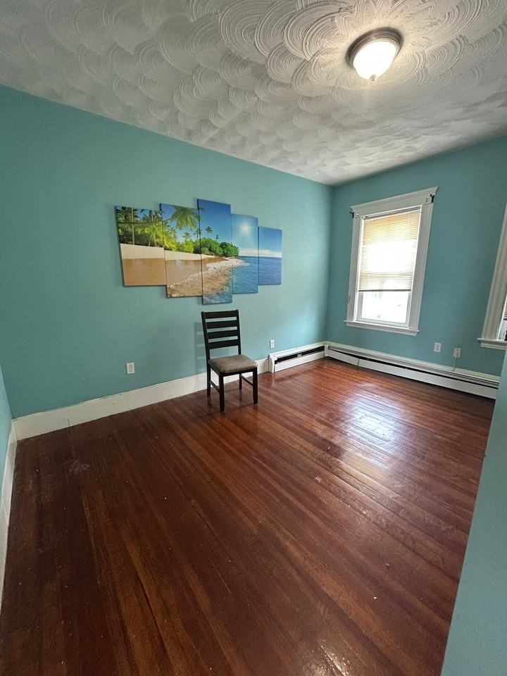 109 Ferry St #3 - Photo 5 of 9