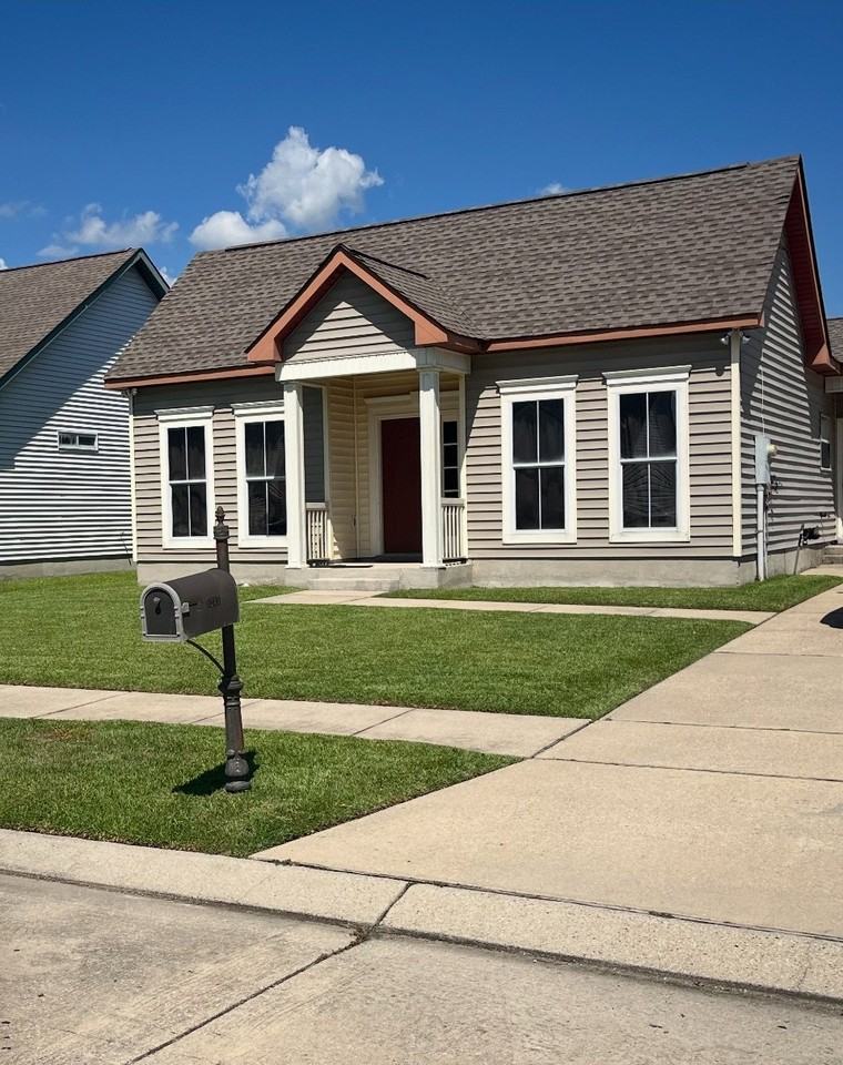 5245 Savannah Ln - Photo 3 of 21