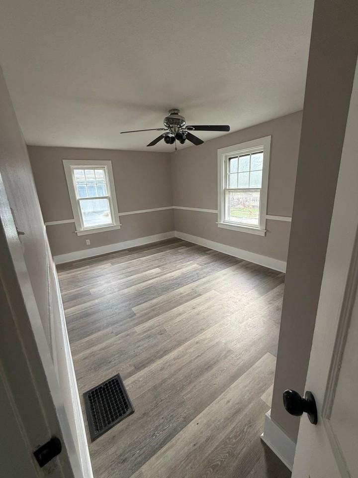 2008 N Anthony Blvd - Photo 3 of 13