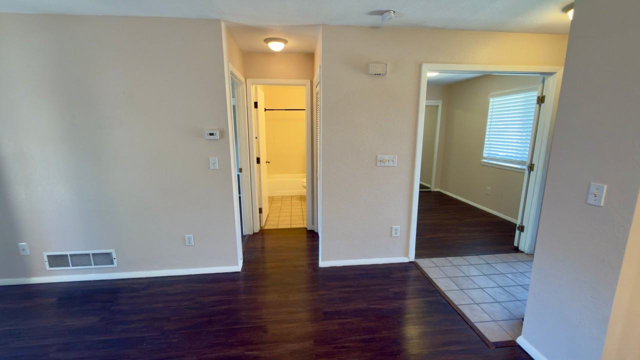2225 S Buckley Rd #101 - Photo 7 of 17