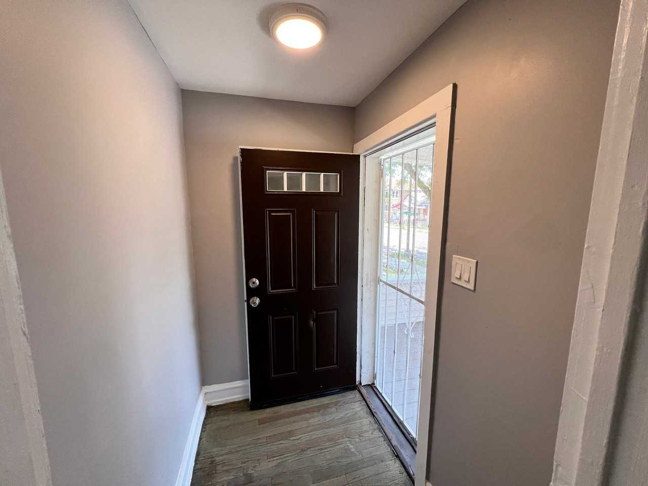 10434 S State St - Photo 2 of 19