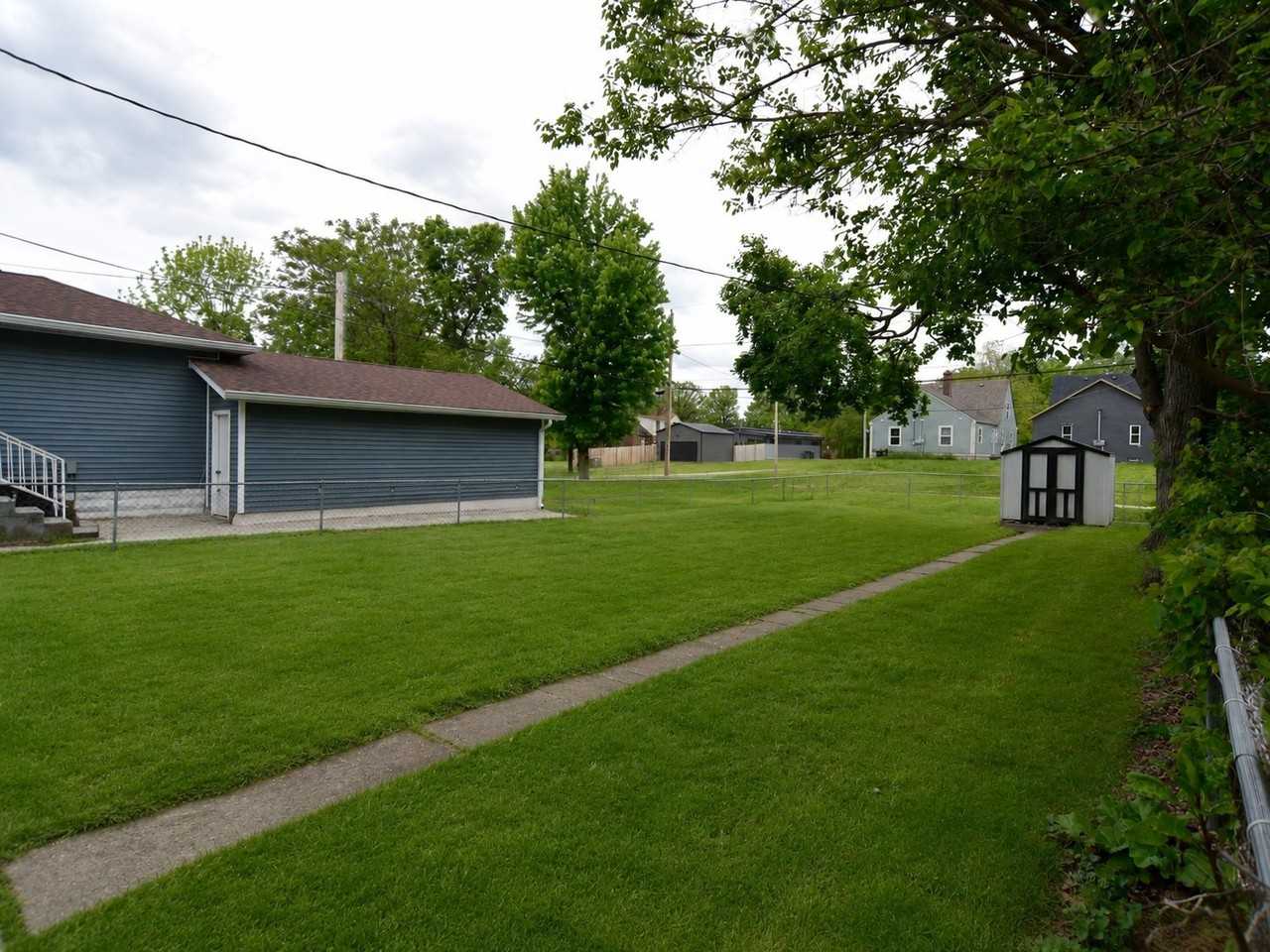 3208 Guilford Ave - Photo 5 of 19