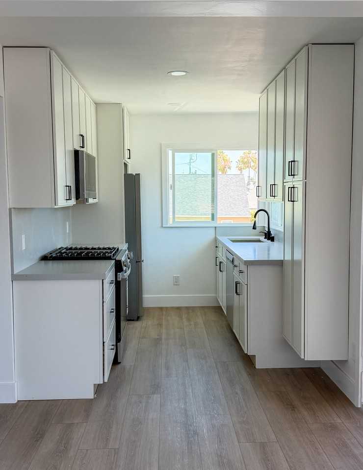 4612 North Ave - Photo 5 of 19