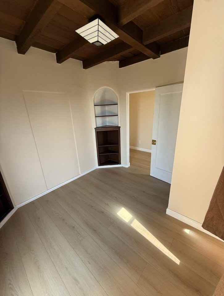 1700 Le Roy Ave #8 - Photo 4 of 11