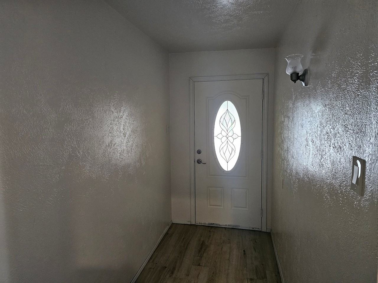 524 Oldbridge Dr - Photo 2 of 15